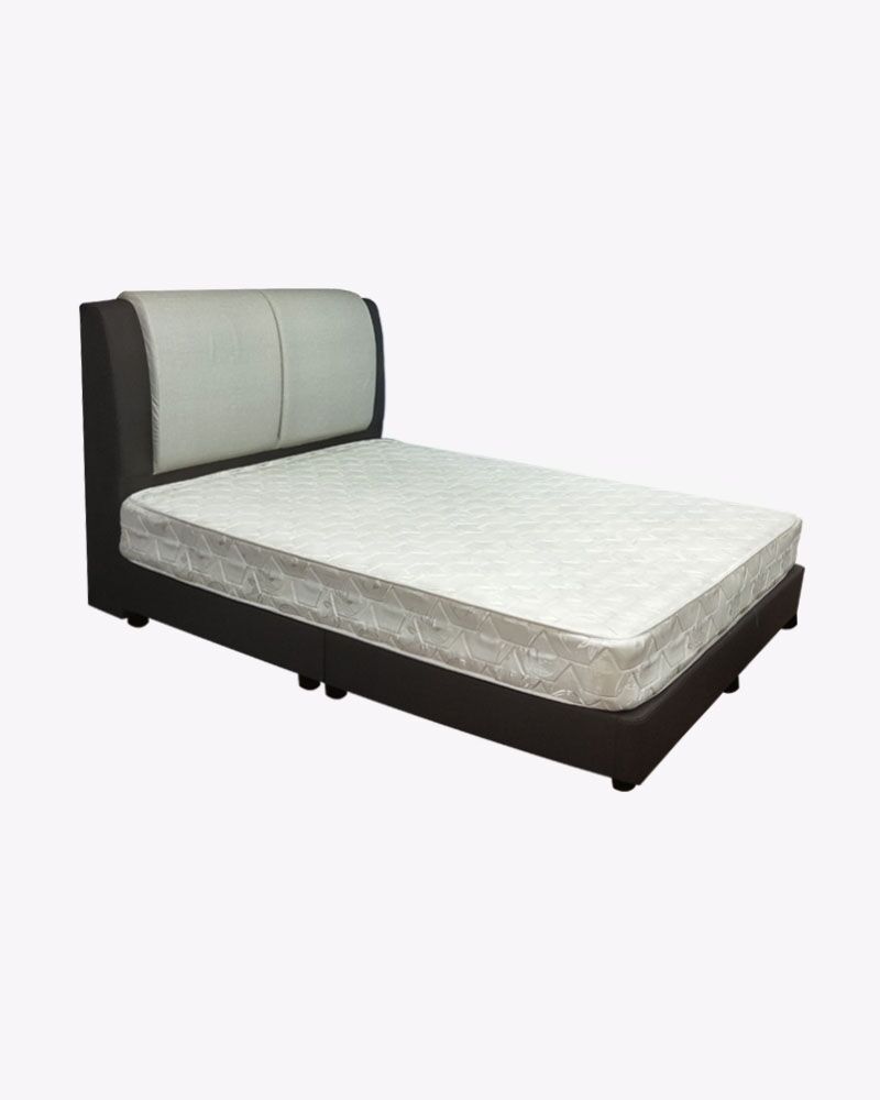 qpubediei_1.jpg black white bed frame with mattress